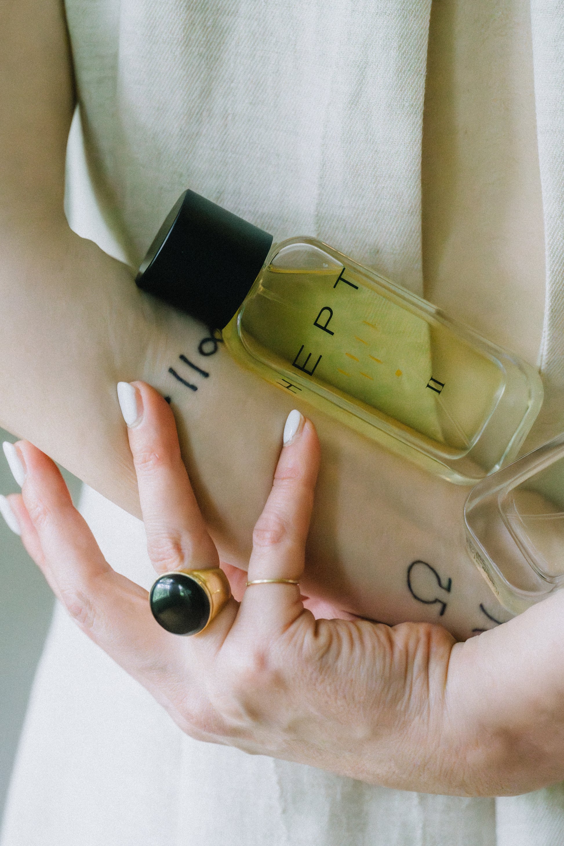 HEPTA II – Float online shop